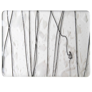 White (with Black Streamers) 